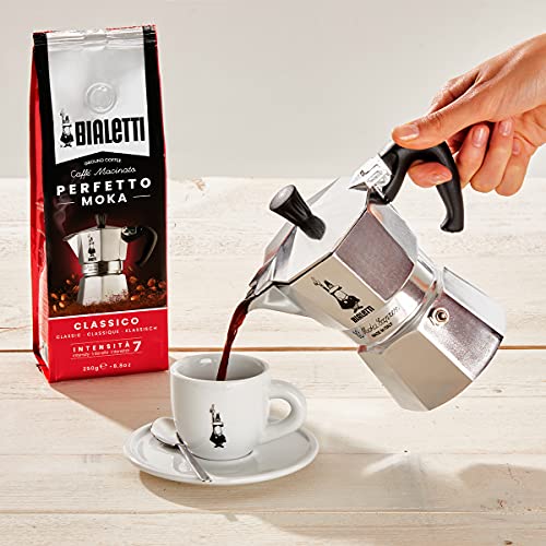 Bialetti Moka Express Caffettiera in Alluminio, 6 Cups 270 mL (Silver) - Made in Italy