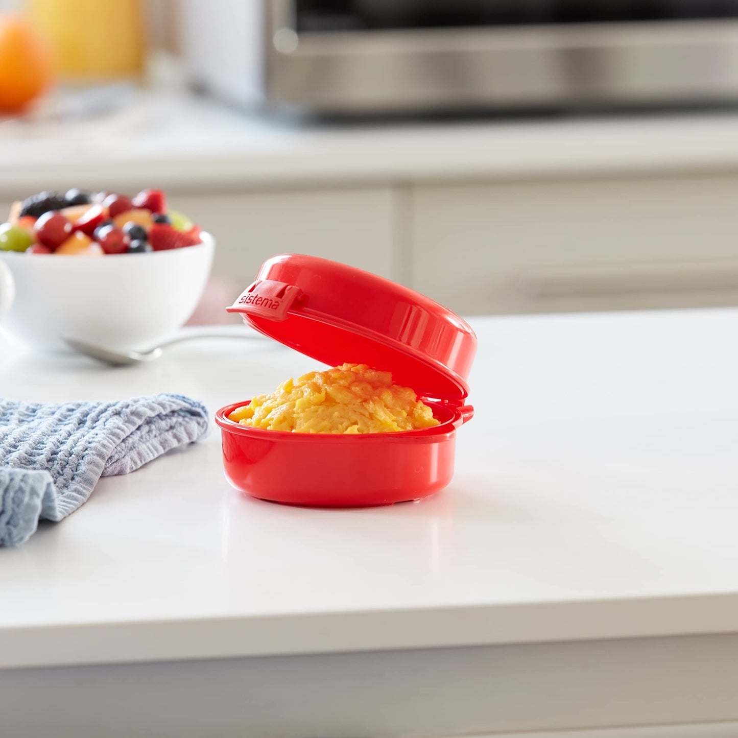 Sistema 270 ml Easy Eggs Microwave Egg Cooker with Steam Release Vent - Made in New Zealand