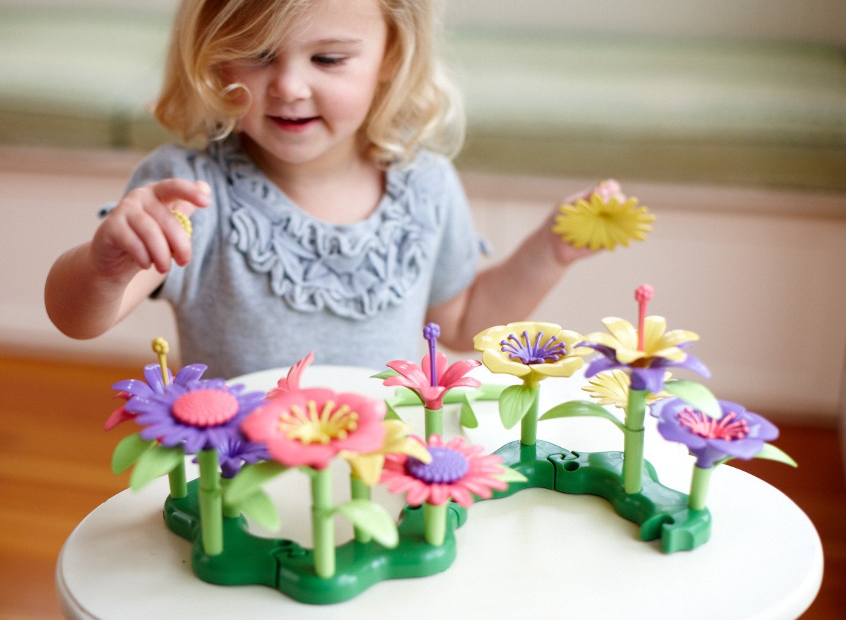 Green Toys Build a Bouquet Flower Set - Made in U.S.A.