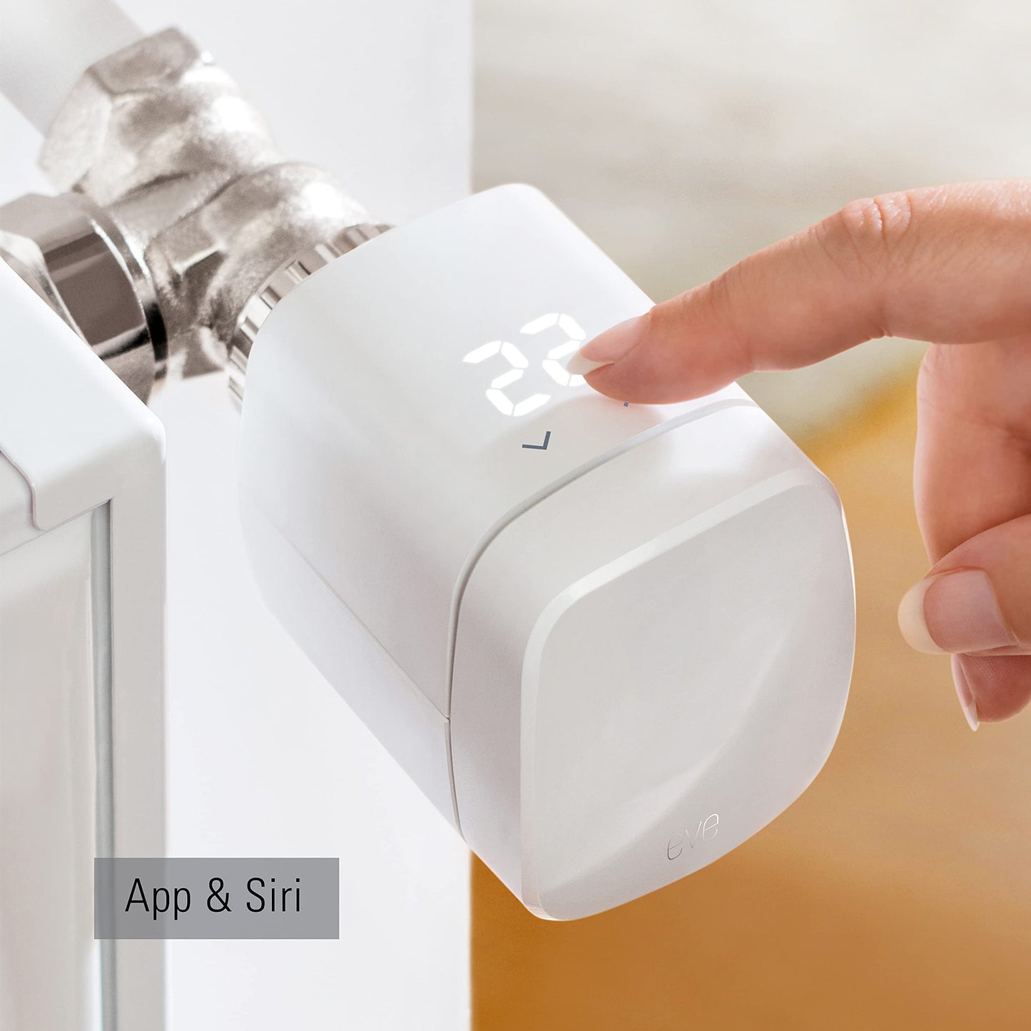 Eve Thermo Smart Radiator Valve with Automatic Temperature Control, LED Display & Bluetooth - Made in Germany