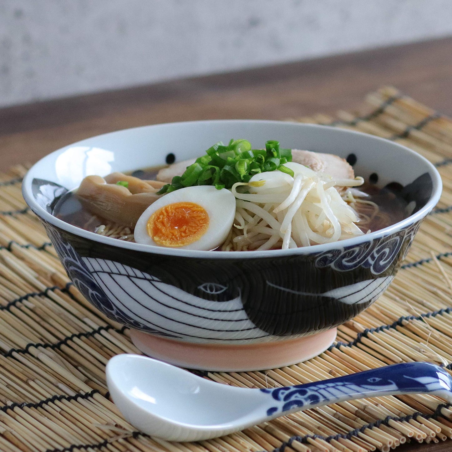 Japanese Whale Black and White Ramen Bowl 20.7cm 1.1L - Made in Japan,  797678